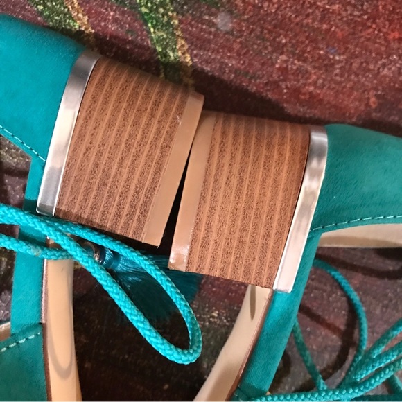 ▪️NINE WEST Ankle Tie Sandals - Picture 8 of 11